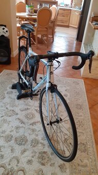 MERIDA - CESTNÝ BICYKEL. - 10