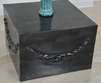 Bronzová socha - Medusa na mramoru - XXL - 98 cm - 10