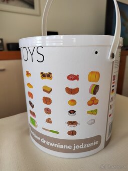 Drevené potraviny na krájanie Eco Toys - 23 ks - 10