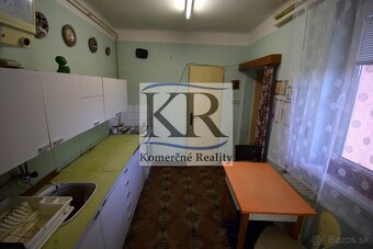 Rodinný dom ideálny na renováciu v Kajali na predaj - 10