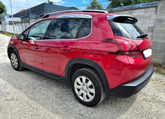 Peugeot 2008 1.2i Automat 2018 - 10