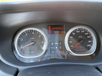 Dacia Duster 4x4  1.5 dci - 10
