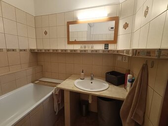 TOPOĽČANY 3,5 izbový byt. PREDANÉ - 10
