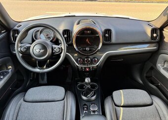 Mini Countryman COUNTRYMAN S ALL4 2.0 BENZIN benzín manuál - 10
