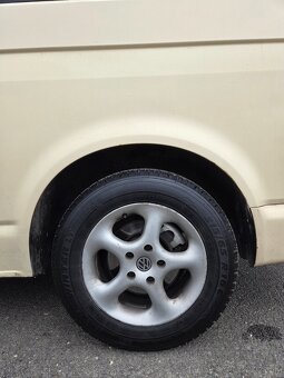 Volkswagen Transporter Caravelle 2.5TDI - 10
