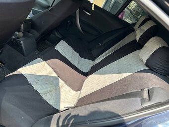 BMW 118d - 10