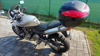 Honda Hornet 600 - 10