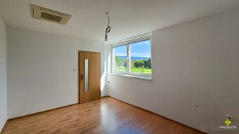 Priestranný 3-izbový byt na predaj – 84 m² - 10