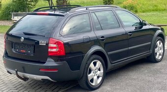 ŠKODA OCTAVIA SCOUT 2.0TDI 103 KW 4x4 XENON VYHREV NAVI - 10