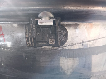 5x114.3 R19 Kia Sorento +snimace - 10