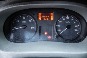 Renault Master Skriňa 2.5 dCi 120/18 - 10