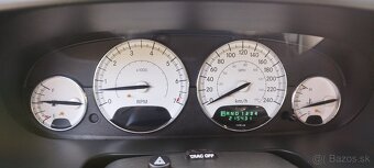 Chrysler Sebring - 10