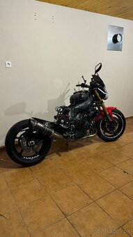 Yamaha FZ8 Fazer - 10