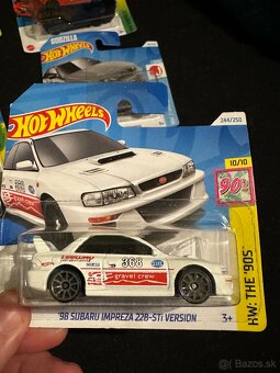 Hot Wheels 10 kusov nové neotvorené - 10