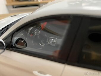 Alfa Romeo Giulia 1:18 Otto - 10