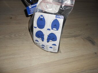 Predam krasnu novu moto prilbu znacky SHARK EVO GT SEAN - 10