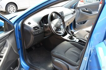 Hyundai i30 1,4 Family 73kw, M6 - 10