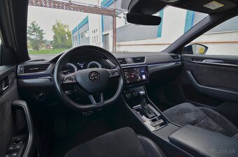 Škoda Superb Combi Sportline 4x4 2.0TDI 140kW DSG Nardo Grey - 10