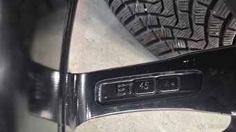 225/60 R17 Kolesá z Hyundai Tucson 2017 - 10