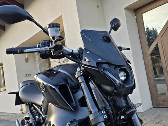 Yamaha MT-09 8/2022 - 10