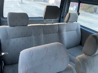 VW Transporter T4 2,5TDI 75Kw , 9 míst - 10
