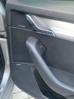 Škoda Octavia combi 2.0 DSG - 10