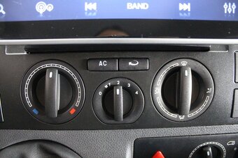 Volkswagen T5 Multivan 2.5 TDI 7 miest - 10