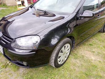 Predám Wolkswagen Golf 5 TDI Comfortline - 10