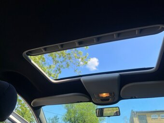 Vw sharan 81kw 7 miestny - 10