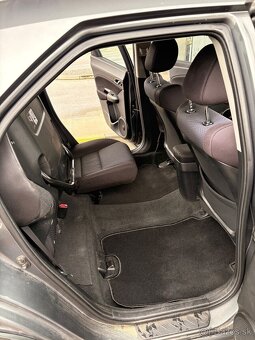 Honda Civic 1.8 VTEC Sport 6MT - 10