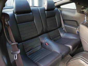 Ford Mustang GT 5.0 V8 Coyote - MANUAL - 10