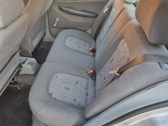 Predám SKODA FABIA SEDAN (120000KM) - 10