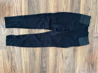 Rôzne oblečenie - 10