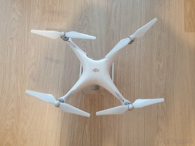 Dron DJI Phantom 4 Advanced - 10