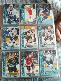 Hokejové kartičky - 10