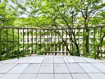 PREDAJ - Stromestský 4izbový byt s vysokými stropmi, 116m2, - 10