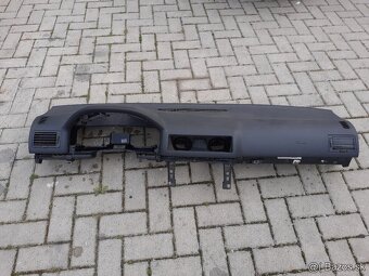Predam palubnu dosku na skoda octavia facelift rok 98-200 - 10