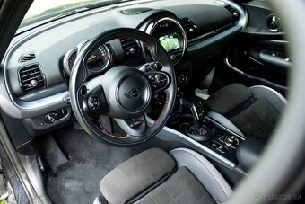 Mini Cooper Clubman - 10