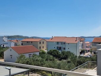 CHORVÁTSKO - Krásny luxusne zariadený 4 izbový apartmán S2 - - 10