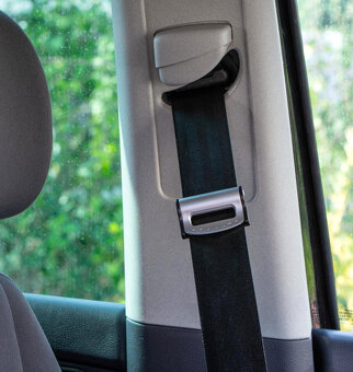 Doplnky do auta: Solárny difuzér, protišmyková podložka a i. - 10