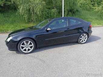 Mercedes C Trieda Sportcoupé 200 - 10