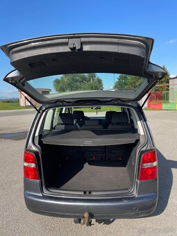 VW TOURAN 1.9 TDI 77KW - 10