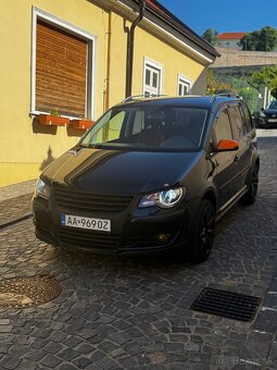 Volkswagen touran cross 2,0 TDi 103 kW - 10