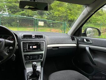 Škoda Octavia 1.6 TDI 2012 Bluetooth Senzory Výhřev Rozvody - 10