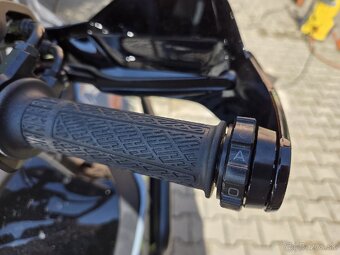 Cfmoto 450 MT - 10