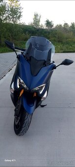 Yamaha T-Max 530 DX - 10