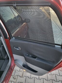 Renault Megane Scenik - 10