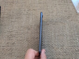 Celokovovy Huawei Honor V10 (6/64 pamat') v dobrom stave - 10