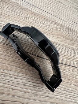 Fossil BQ1127 – elegantné hodinky s nádychom športového štýl - 10