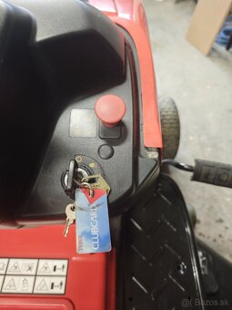 Traktorová kosačka - 10